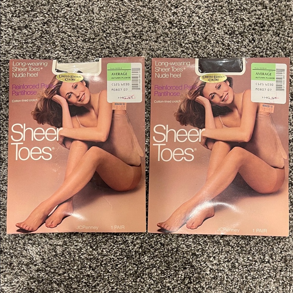 Vintage 80s/90s Sheer toes pantyhose in autumn plum  (limited edition color)